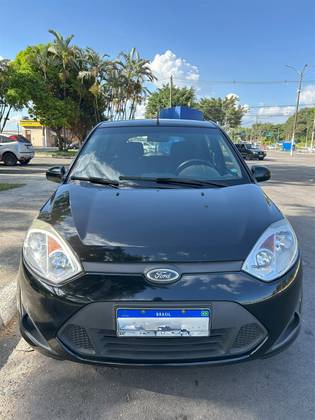 FORD FIESTA 1.6 ROCAM SE 8V FLEX 4P MANUAL FORD FIESTA 1.6 ROCAM SE 8V FLEX 4P MANUAL